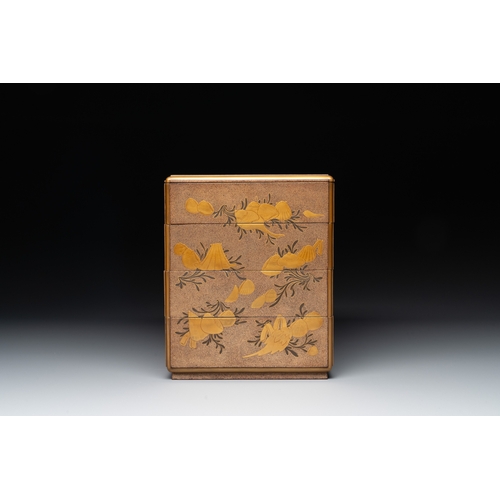 475 - A Japanese lacquerware picnic set with two sake bottles, Meiji, 19th C.Dim.: 32,5 x 19 x 36 cm (the ... 