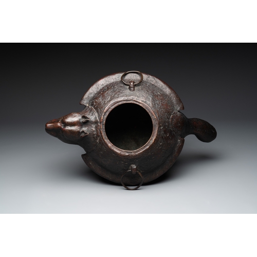 480 - A Japanese bronze bunbuku chagama-shaped incense burner, signed Kimura Toun, Meiji, 19th C.Dim.: 44 ... 