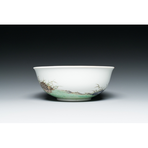 70 - A Chinese famille rose 'quails' bowl, Yongzheng mark, 20th C.Dia.: 16,5 cm - H.: 6,5 cm... 