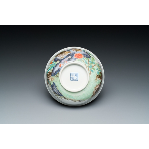 70 - A Chinese famille rose 'quails' bowl, Yongzheng mark, 20th C.Dia.: 16,5 cm - H.: 6,5 cm... 