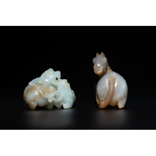 722 - Four Chinese jade carvings of animals, 19th C.L.: 12,5 cm (the largest carving) L.: 4,3 cm (the smal... 