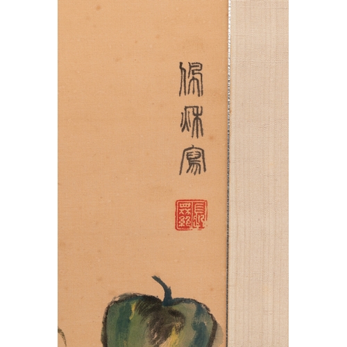 844 - Chen Peiqiu (1922-2020): 'Autumn fruit', ink and colour on silkDim.: 138,5 x 61,5 cm (the scroll) Di... 