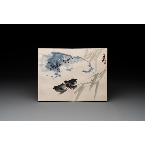 857 - Three albums: Mohan, after Qi Baishi and anonymous, Rong Bao Zhai studio, Beijing, 1952Dim.: 31,7 x ... 