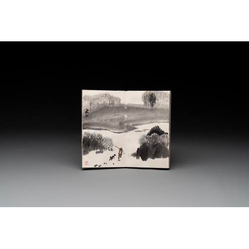 857 - Three albums: Mohan, after Qi Baishi and anonymous, Rong Bao Zhai studio, Beijing, 1952Dim.: 31,7 x ... 