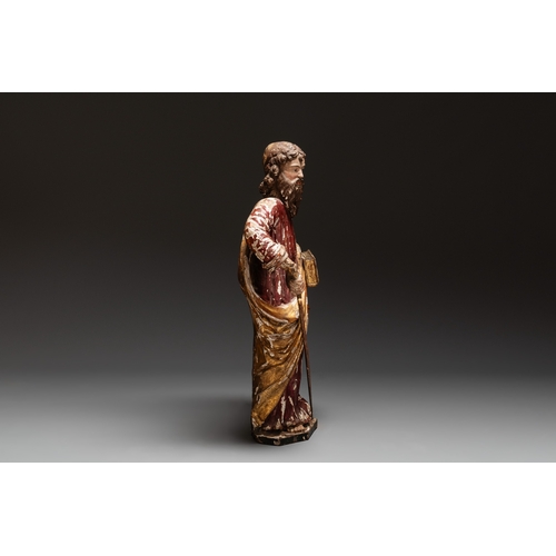 871 - A large gilt and polychromed oak sculpture of Saint Paul, possibly France, 18th C.H.: 105 cm... 