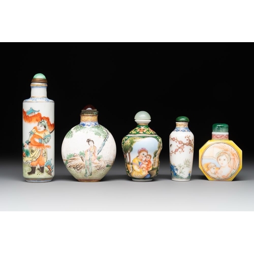 104 - A collection of ten Chinese Canton enamel and porcelain snuff bottles, Qianlong mark, 19/20th C.H.: ... 