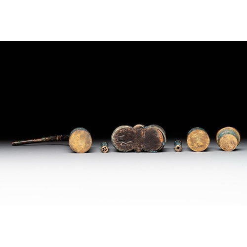 137 - Three Chinese water pipes, two mouth pieces and a cloisonné opium box and cover, 19th C.L.: 39 cm (t... 