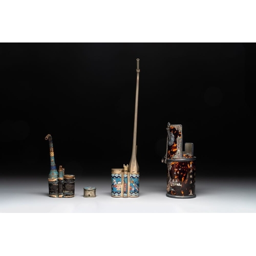 137 - Three Chinese water pipes, two mouth pieces and a cloisonné opium box and cover, 19th C.L.: 39 cm (t... 