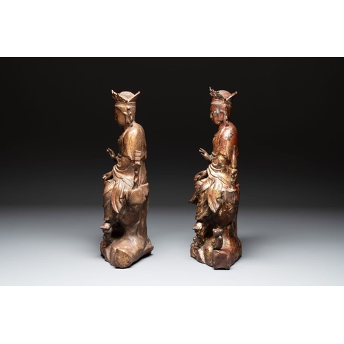 155 - Two Chinese gilt-lacquered bronze sculptures of Bodhisattva, 20th C.H.: 59 cm (the tallest)H.: 57,6 ... 