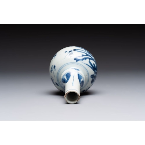 177 - Four Chinese blue and white wares for the Vietnamese market, Jiaqing mark, 19th C.H.: 17 cm (the vas... 