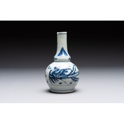 177 - Four Chinese blue and white wares for the Vietnamese market, Jiaqing mark, 19th C.H.: 17 cm (the vas... 