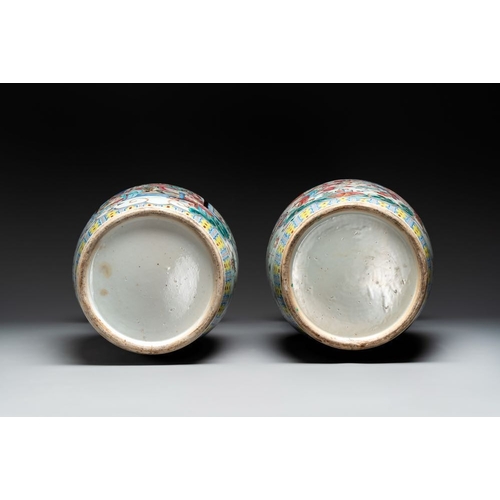 30 - A pair of Chinese famille rose vases with narrative design, 19th C.H.: 62 cm