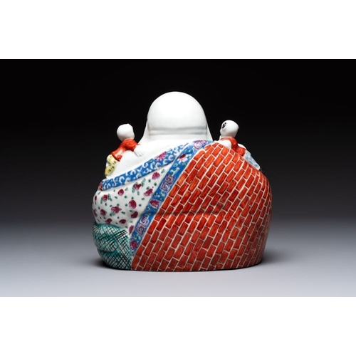 57 - A Chinese famille rose Milefo Buddha, Zhu Yishun mark, 20th C.H.: 26 cm 