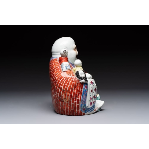 57 - A Chinese famille rose Milefo Buddha, Zhu Yishun mark, 20th C.H.: 26 cm 