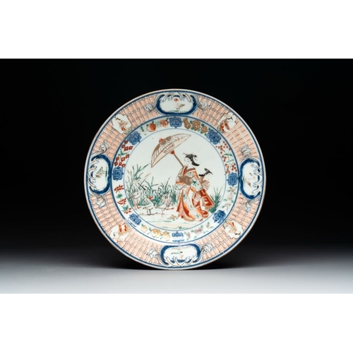 777 - A Japanese Imari 'Parasol Ladies' dish after Cornelis Pronk, Edo, 18th C.Dia.: 26,7 cm
 Provenance: ... 