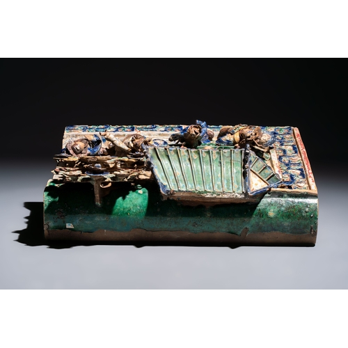 18 - A large and fine Chinese polychrome-glazed Shiwan stoneware group of immortals, 19th C.Dim.: 64,5 x ... 