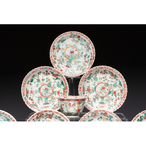 26 - Four Chinese famille verte cups and seven saucers, 19th C.Dia.: 12,5 cm (the saucers)Dia.: 7,9 cm - ... 