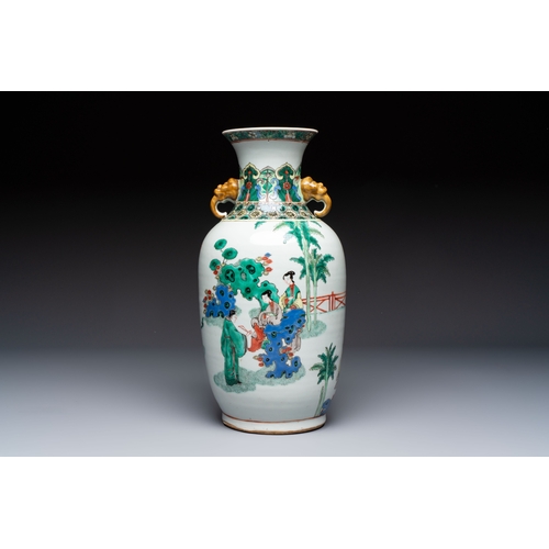 36 - A Chinese famille verte vase with narrative design, Xuande mark, 19th C.H.: 35 cm Condition reports ... 