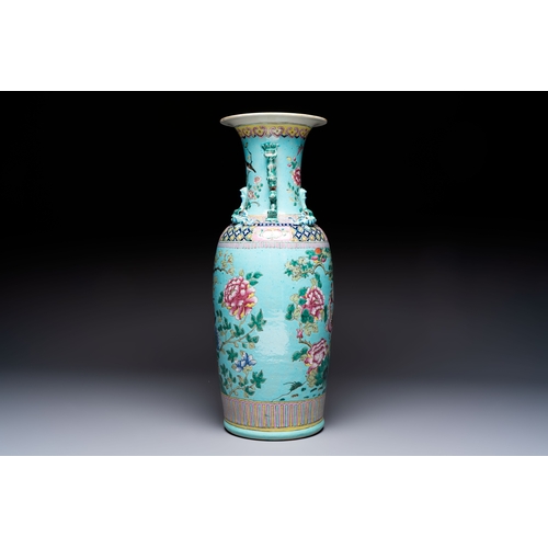 7 - A Chinese famille rose Peranakan-style 'Phoenix' vase, 19th C.H.: 60,7 cm
Condition reports and addi... 