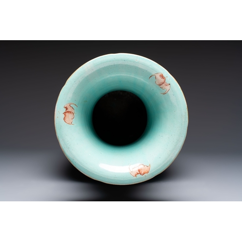 7 - A Chinese famille rose Peranakan-style 'Phoenix' vase, 19th C.H.: 60,7 cm
Condition reports and addi... 