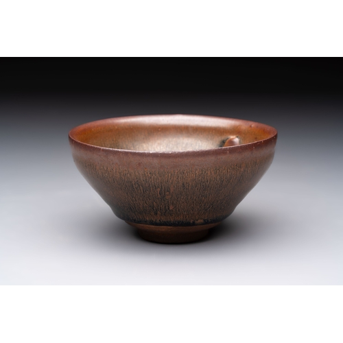 211 - A Chinese Jian 'Hare Fur' tea bowl, SongDia.: 12,2 cm - H.: 6,6 cm Condition reports and additional ... 