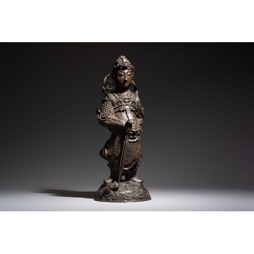 258 - A Chinese bronze model of Weituo, MingH.: 63,5 cm
Weight: 24,3 kilogramsCondition reports and additi... 