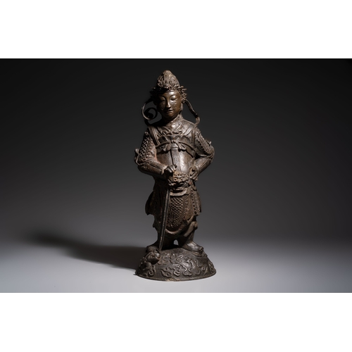258 - A Chinese bronze model of Weituo, MingH.: 63,5 cm
Weight: 24,3 kilogramsCondition reports and additi... 