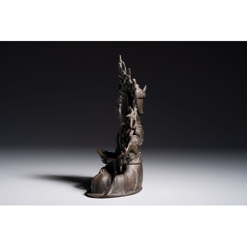 261 - A Chinese bronze figure of Bodhisattva, MingH.: 21 cm 
Weight: 1490 gramsCondition reports and addit... 