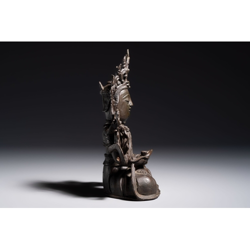261 - A Chinese bronze figure of Bodhisattva, MingH.: 21 cm 
Weight: 1490 gramsCondition reports and addit... 