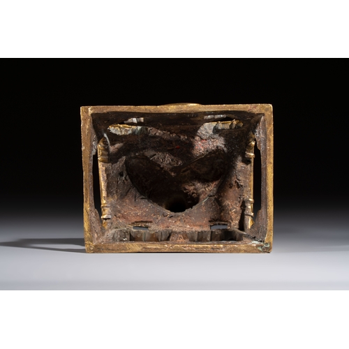267 - A Sino-Tibetan gilt-bronze figure of Buddha Amitayus, inscribed, QianlongH.: 18,3 cm 
Weight: 1410 g... 
