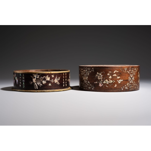 287 - Two Vietnamese mother-of-pearl-inlaid wooden trays and a circular box and cover, 19th C.Dia.: 27 cm ... 