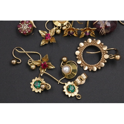 141 - An Assortment of Gold Jewellery - Cufflinks earrings etc - overall weight 13.5 approximately