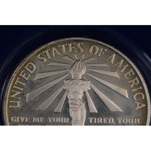 152 - 1986 Ellis Island Statue of Liberty Proof Silver Dollar without paperwork