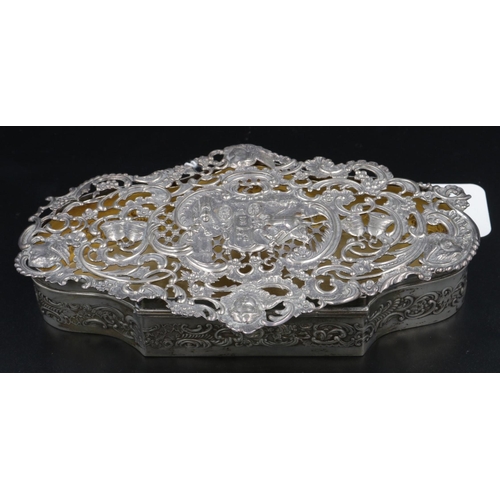 11 - William Comyns 1904 Sterling Silver Pot Pourri Box with detailed repousse of a wedding scene with hi... 