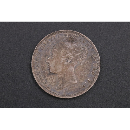 113 - Victoria Sixpence 1872 Coin