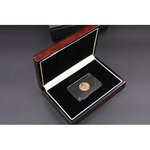 139 - 1925 George V Gold Sovereign V.F uncirculated and boxed from London Mint.