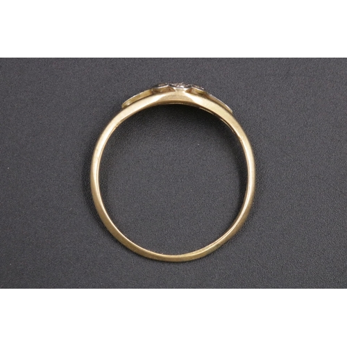 142 - 9Ct Gold Ladies Ring in Original Jewellers Box - 2.1grams