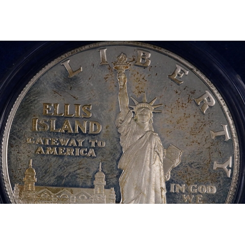 152 - 1986 Ellis Island Statue of Liberty Proof Silver Dollar without paperwork