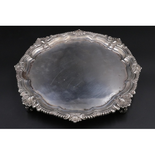 198 - Solid Silver Salver, 10 inches across with Scrolled Feet, dated 1901 - 760 grams