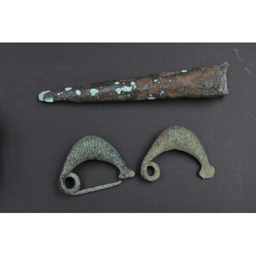 207 - Large amount of Bronze artifacts, including a Villanovan Bronze Spear Head, bracelet and horse buckl... 