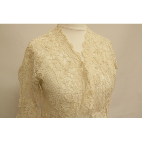 214 - Late 18th Century Ladies Lace Jacket in Lovely Condition and in its original needlework case.