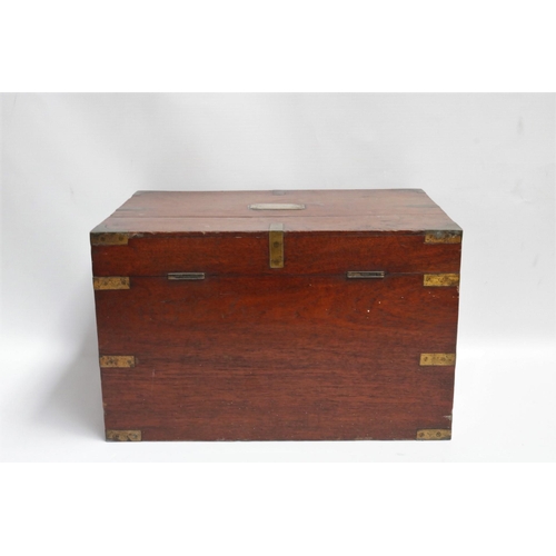 226 - Large Oak Box with Brass Fittings - Name Plate 