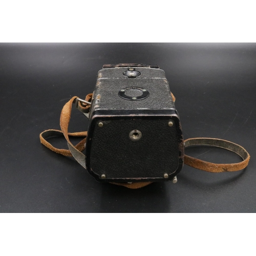 25 - Ikoflex Zeiss Ikon Vintage Camera with Original Leather Case