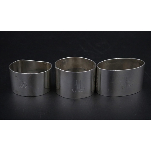 317 - Silver Bon Bon Dish and 3x Napkin Rings (165 grams)