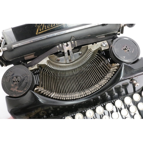 33 - A World War Two Werk-Somerda-Eriurt (Rheinmetall) German typewriter - the name is partially rubbed o... 