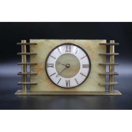 331 - English 1930s Art Deco Mantle Clock