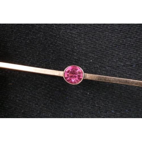 89 - 9CT Gold Tie Pin With Coloured Stone 1.9 Grams