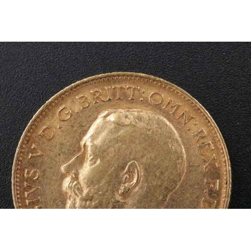 99 - 1913 George V Gold Half Sovereign