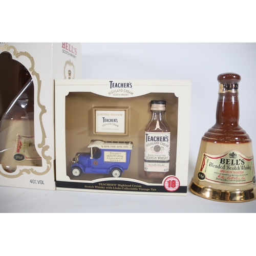 10 - 2x Bells and Teachers Whisky, 18.75 Wade Decanters 1 Boxed, 1x 37.5 Wade Decanter, 1 Boxed Set Lledo... 