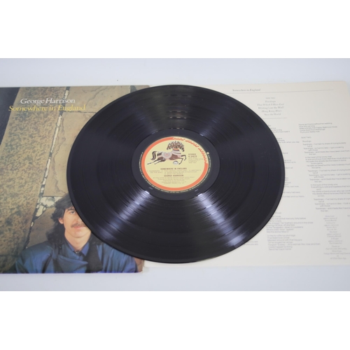 102 - John Lennon, MENLOVE AVE, PCS 7308, Vinyl Album, Very good condition. George Harrison, Somewhere in ... 